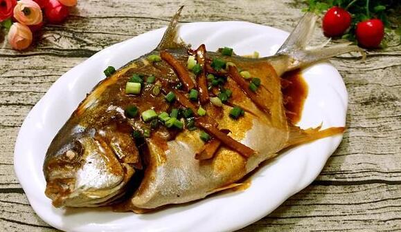 怎么做益氣、護肝、增強免疫力的紅燒鯧魚？