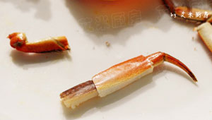 清蒸大閘蟹的吃法圖解，清蒸大閘蟹怎么做好吃