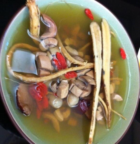 補血益氣的歸參山藥豬腰怎么做？