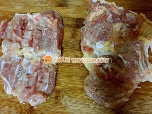 財(cái)源滾滾黃金雞卷的做法