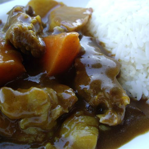 正宗咖喱飯的做法 咖喱飯的熱量 咖喱飯的營(yíng)養(yǎng)價(jià)值