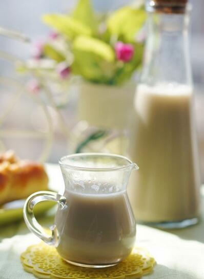 營(yíng)養(yǎng)飲品紅棗黑豆?jié){怎么做？