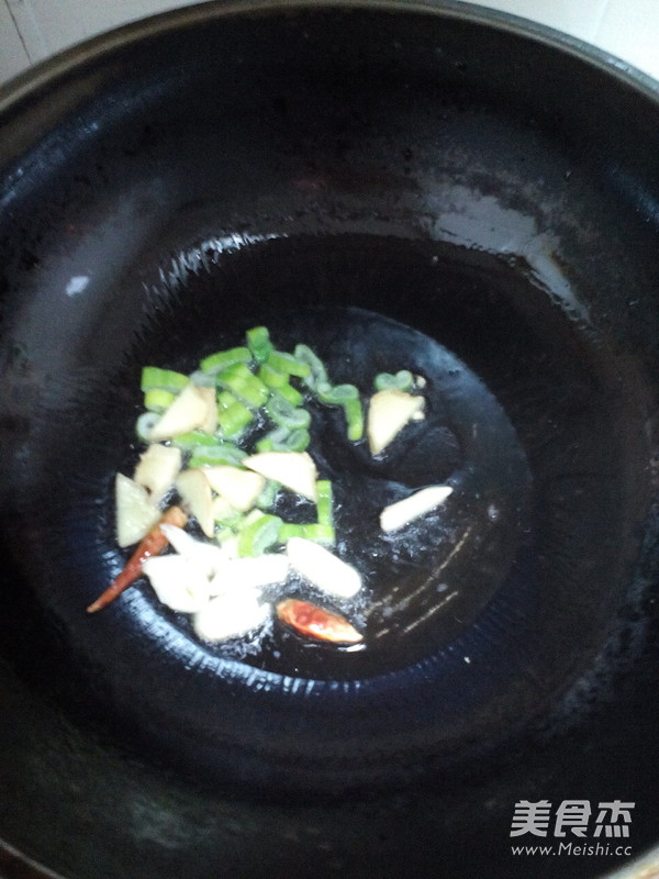 紅燒紅頭魚(yú)干的做法