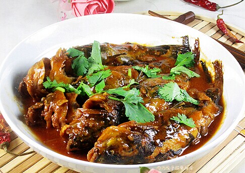 醬燜嘎魚(yú)