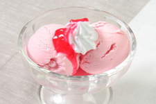 草莓冰激凌,草莓冰激凌的做法,草莓冰淇淋