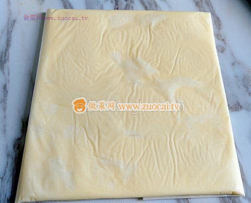 丹麥?zhǔn)炙好姘淖龇?/ data-JWym=