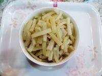 經(jīng)典皮凍的做法步驟3