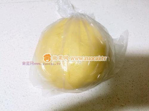 草莓醬夾心編織餅干的做法