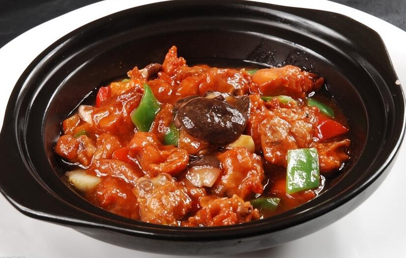 酒焗三黃雞怎么做？