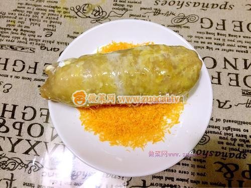 財(cái)源滾滾黃金雞卷的做法