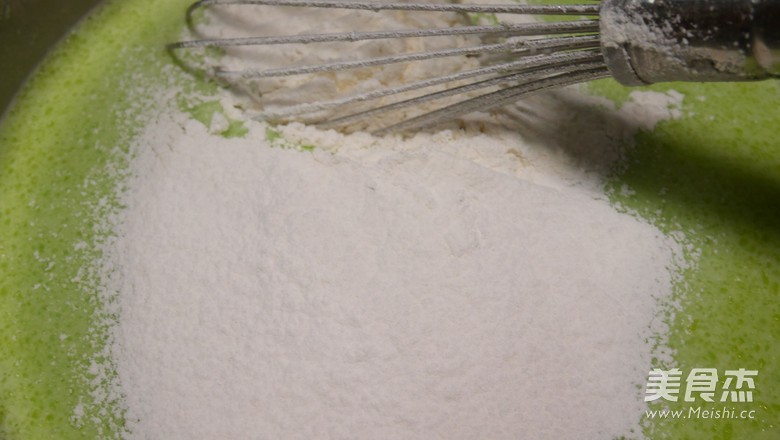 春天的氣息－簡單易做斑斕蜜豆千層的做法