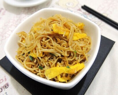 雞蛋炒面