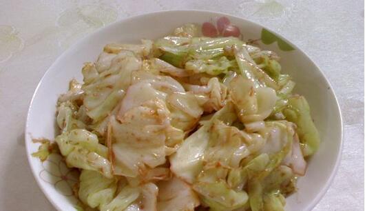 怎么做腐乳包菜？