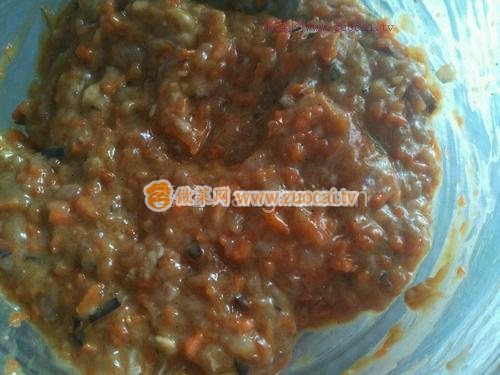 黑胡椒胡蘿卜豬肉餅的做法