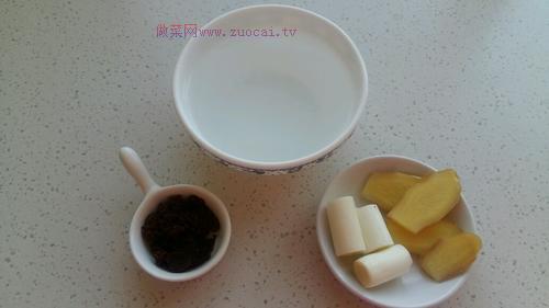 孕產(chǎn)婦感冒正氣水的做法