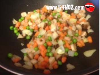 菠蘿飯?jiān)趺醋?