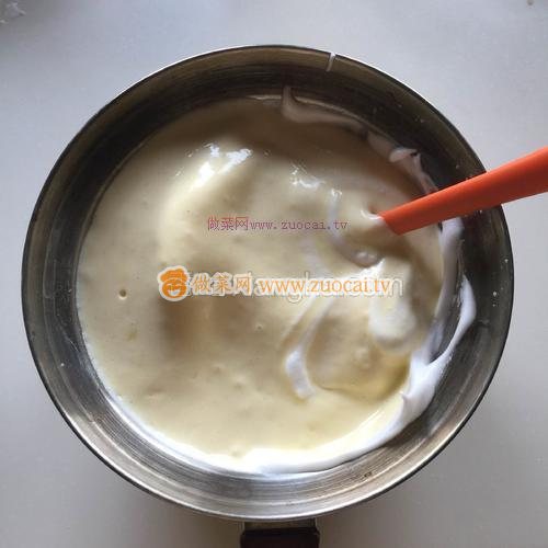 肉松蛋糕的做法