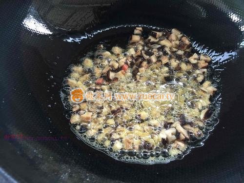 什錦炒飯的做法