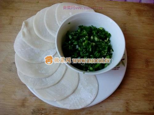 餃子皮蔥油餅的做法