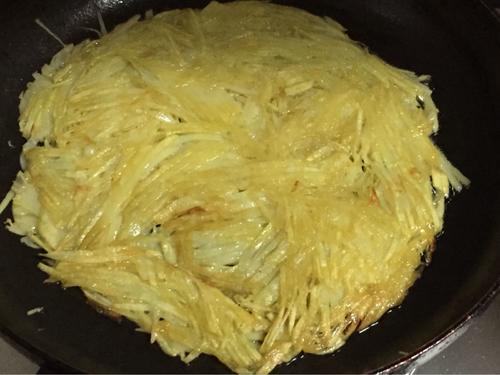 陜北洋芋擦擦的做法