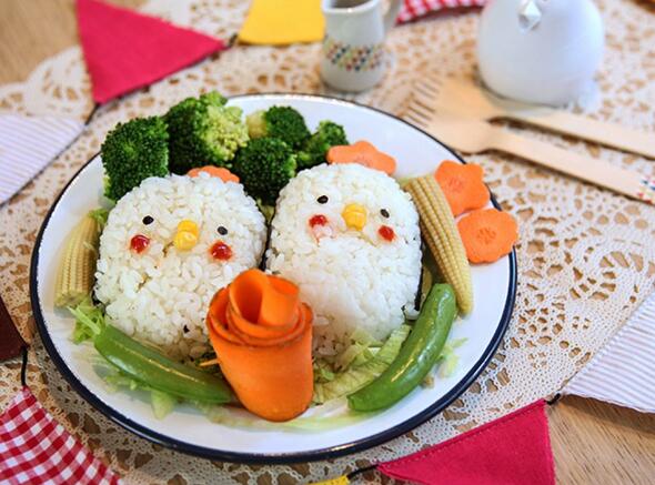 怎么做得意小雞飯團(tuán)？