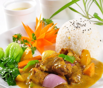 土豆牛肉咖喱飯 土豆牛肉咖喱飯的做法 土豆牛肉咖喱飯配什么湯 土豆牛肉咖喱飯的熱量