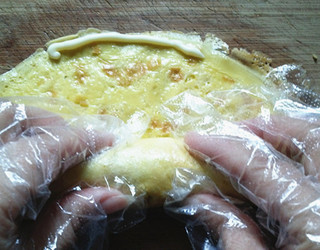 富貴黃金肉松卷的做法步驟:9