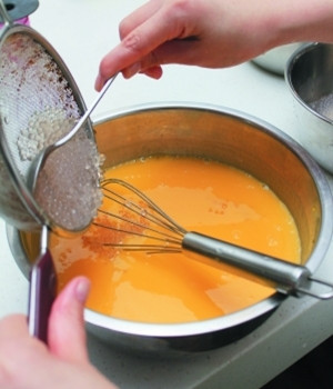 西米的營(yíng)養(yǎng)價(jià)值 西米怎么煮透明 西米怎么洗 西米怎么保存