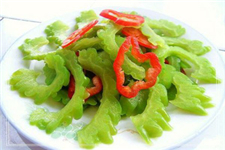 涼拌苦瓜的做法，涼拌苦瓜功效介紹