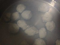 手打鲅魚魚丸的做法步驟10