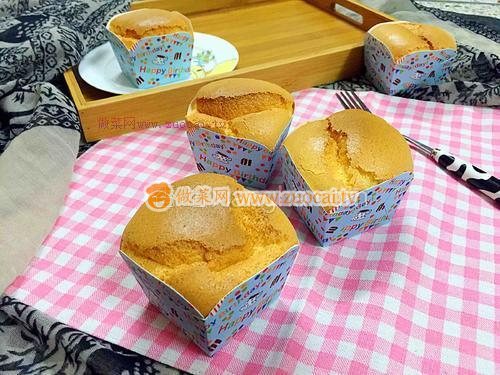 原味戚風(fēng)蛋糕杯的做法