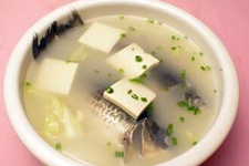 鯽魚(yú)燉豆腐