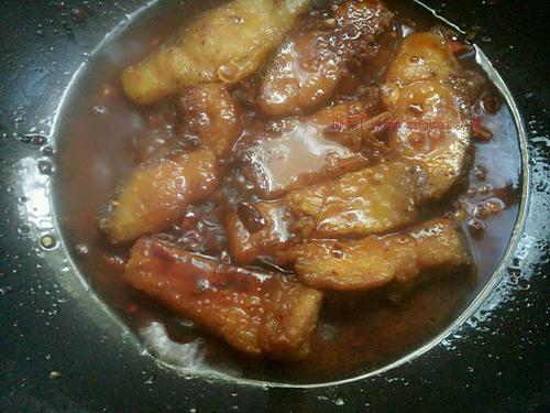 豆豉醬燒鰱魚(yú)塊的做法