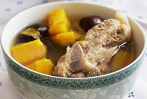 暖身養(yǎng)胃，香甜可口的栗子紅薯紅棗排骨湯怎么做？