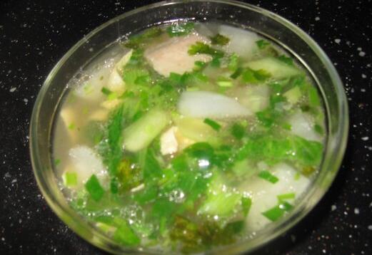 暖身開胃的牛丸子蘿卜湯怎么做？