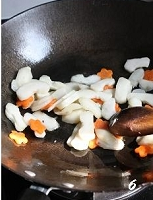 潤(rùn)肺清火素小炒的做法圖解6