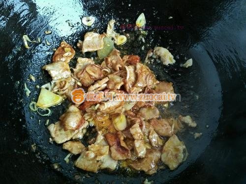 肉片土豆蓋澆飯的做法