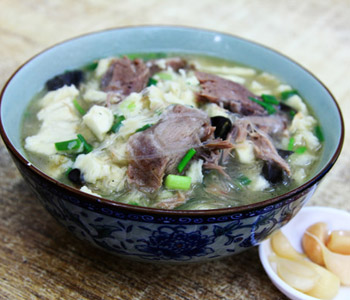 牛羊肉泡饃 牛羊肉泡饃的做法 牛羊肉泡饃的營(yíng)養(yǎng)價(jià)值