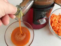 胡蘿卜花卷的做法步驟3