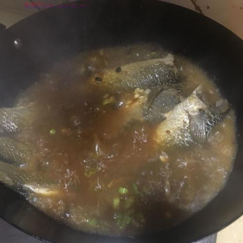 醬燜梭魚(yú)的做法