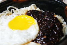 韓國(guó)炸醬面的做法