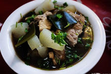 冬瓜海帶排骨湯的做法