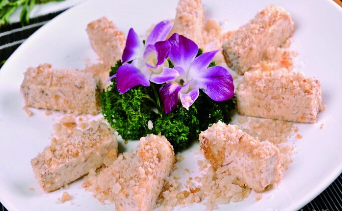 翻砂香芋怎么做？