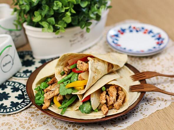 新鮮蔬菜雞肉卷餅怎么做？