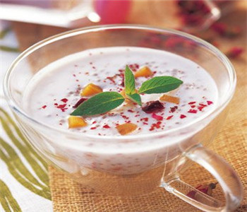 椰漿西米露的做法 椰漿西米露的營養(yǎng) 椰漿西米露的熱量