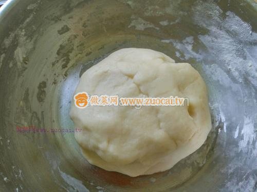 椒鹽蔥油餅的做法