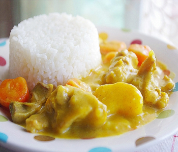 日式咖喱飯的做法 日式咖喱飯的功效 日式咖喱飯的營養(yǎng)價值