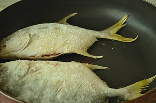 紅燒魚(yú)的做法步驟：5