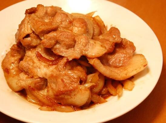 祛濕驅(qū)寒的美味豬肉生姜燒怎么做？