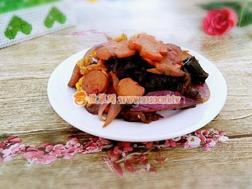 洋蔥木耳胡蘿卜炒雞蛋的做法